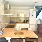 Apartmán Duplex-bungalow In Playa De Americas,3 Minutes Near The Beaches In Tenerife Playa de las Americas (Tenerife)
