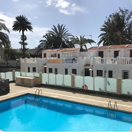 Duplex-bungalow In Playa De Americas,3 Minutes Near The Beaches In Tenerife شقة *