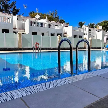 Duplex-bungalow In Playa De Americas,3 Minutes Near The Beaches In Tenerife